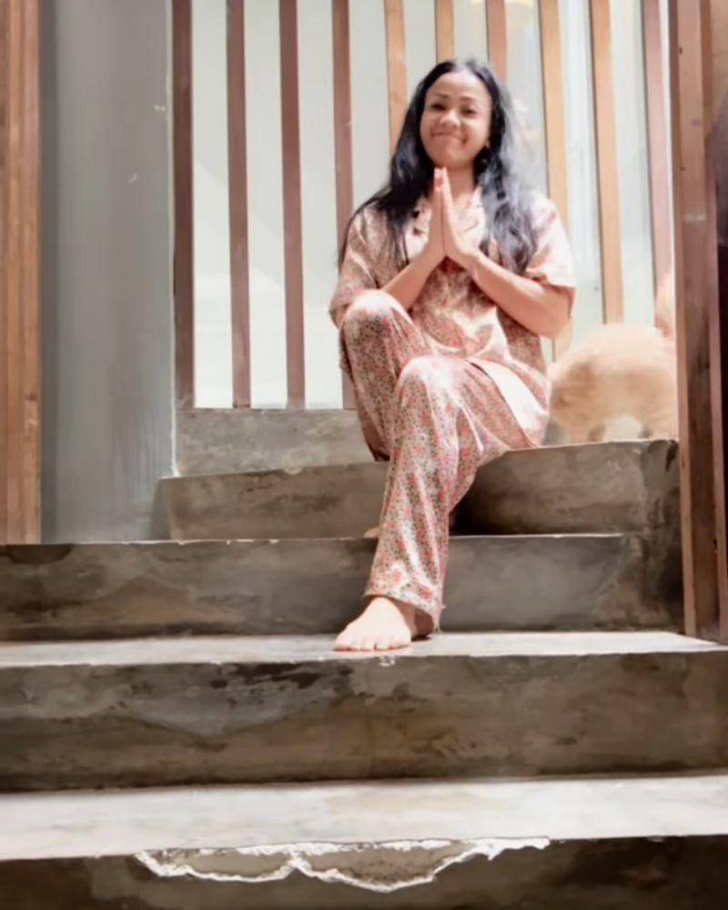 Instagram.com/nirinazubir_